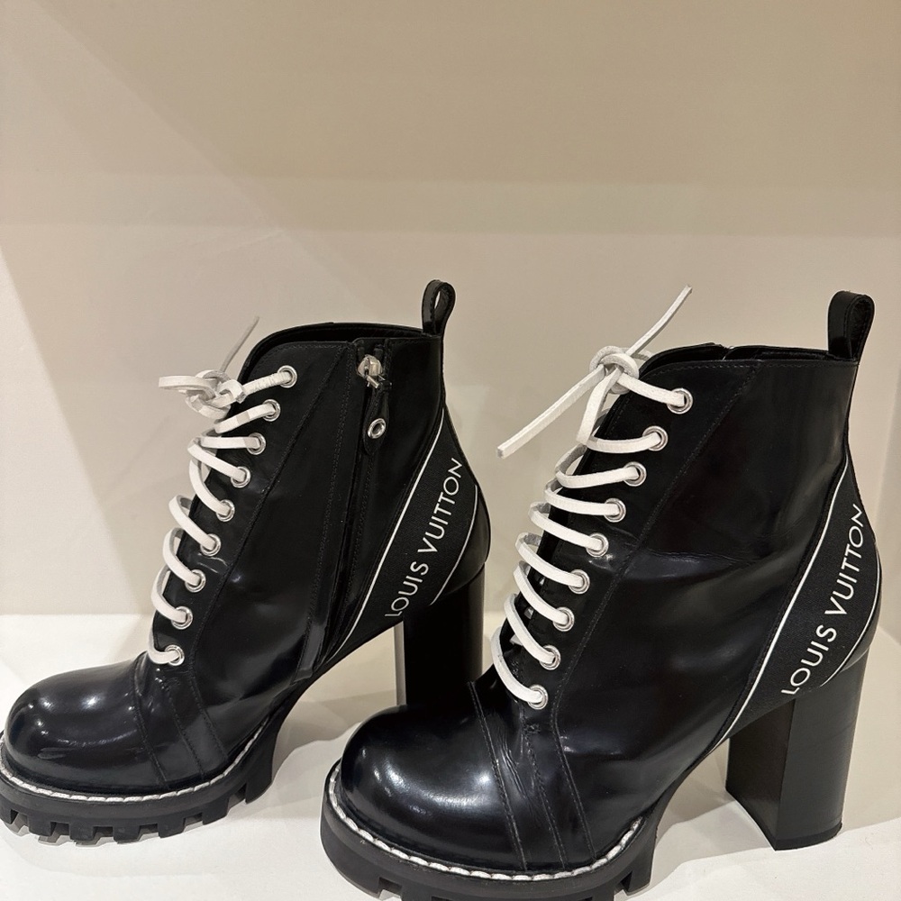 Louis Vuitton Star Trail patent leather lace up boots